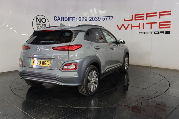 Used Hyundai KONA 2020 for sale - 74997706: Photo 5