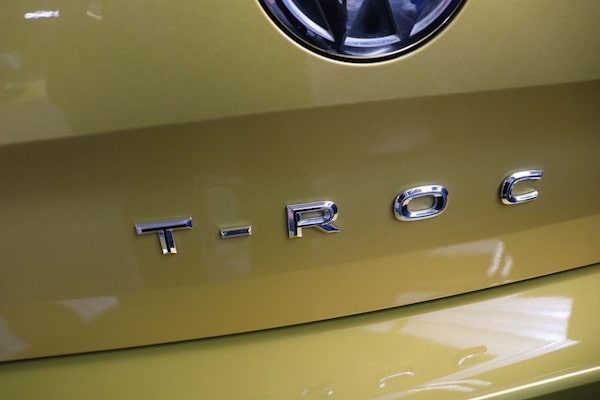 Used Volkswagen T-Roc 2019 for sale - 75365460: Photo 12