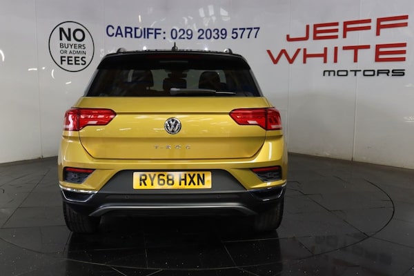 Used Volkswagen T-Roc 2019 for sale - 75365460: Photo 15