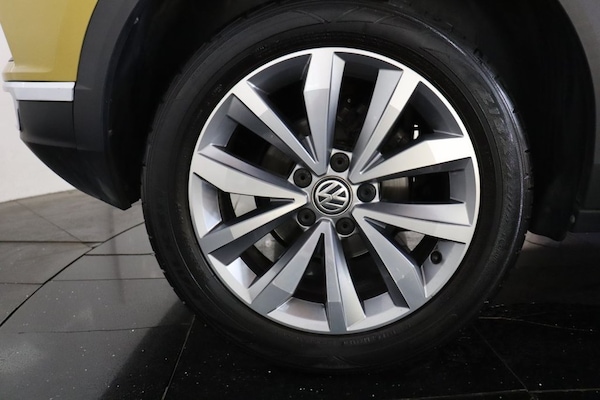 Used Volkswagen T-Roc 2019 for sale - 75365460: Photo 29