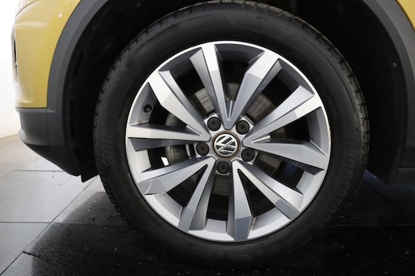 Used Volkswagen T-Roc 2019 for sale - 75365460: Photo 30