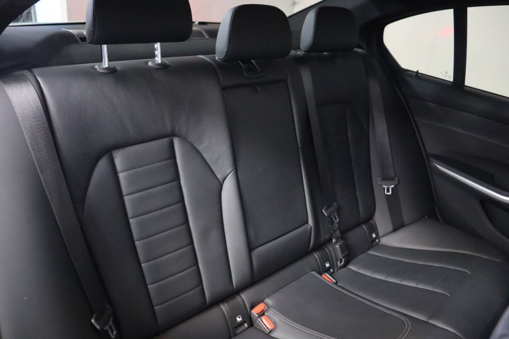 Used BMW 3 Series 2021 for sale - 76086334: Photo 32