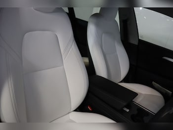 Used Tesla Model 3 2021 for sale - 77563960: Photo