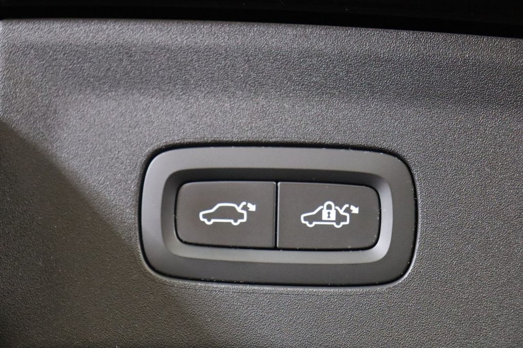 Used Polestar Polestar 2 2022 for sale - 76092800: Photo 25