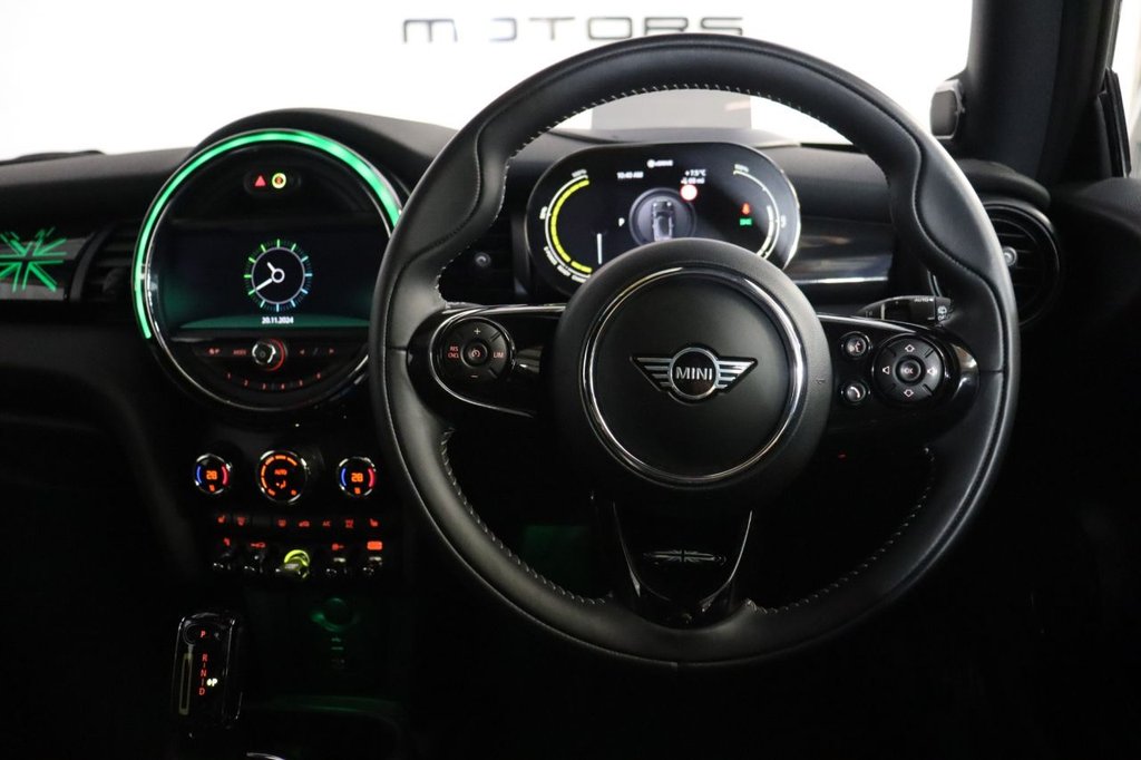 Used MINI Electric Hatch 2020 for sale - 72925640: Photo 17