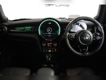 Used MINI Electric Hatch 2020 for sale - 72925640: Photo