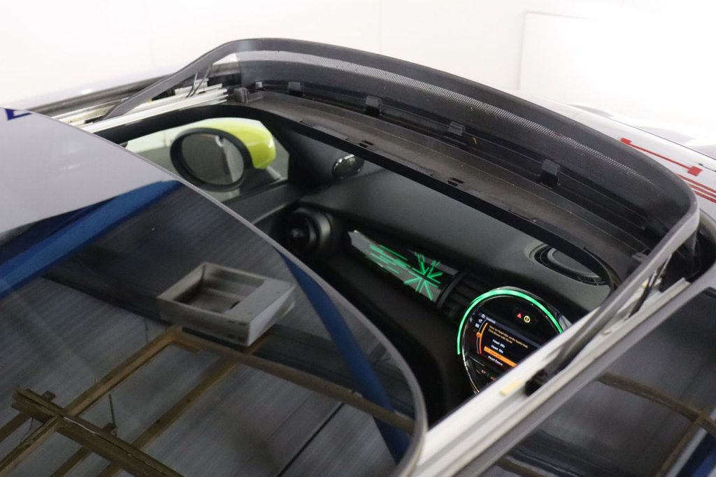 Used MINI Electric Hatch 2020 for sale - 72925640: Photo 9