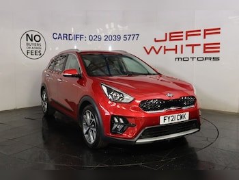2021 (21) - 1.6 GDi 8.9 KwH 3 5dr Auto (SAT NAV, FULL LEATHER)