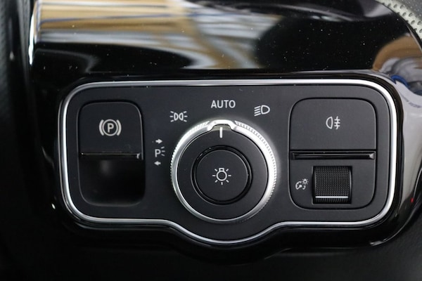 Used Mercedes-Benz CLA 2022 for sale - 74734613: Photo 36