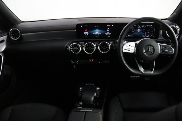Used Mercedes-Benz CLA 2022 for sale - 74734613: Photo 8