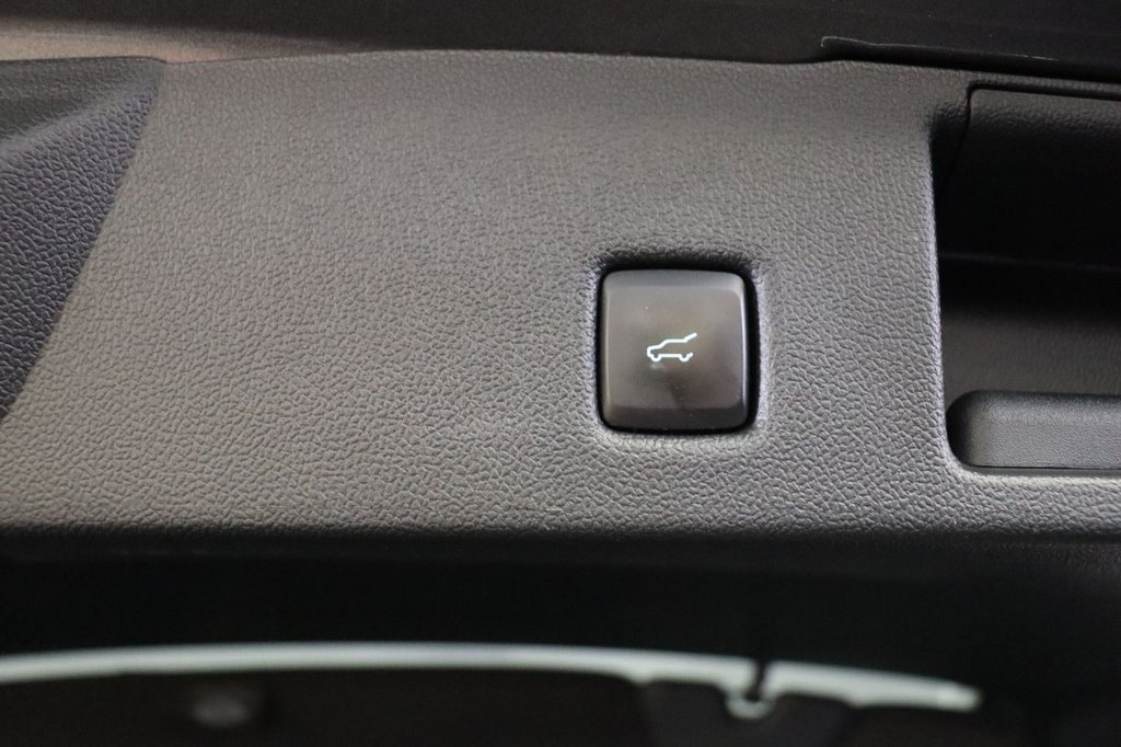 Used Ford Kuga 2022 for sale - 75998016: Photo 36