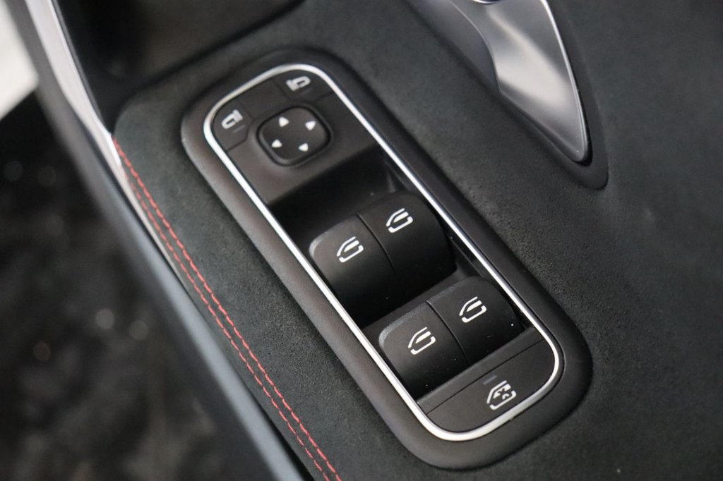 Used Mercedes-Benz A-Class 2018 for sale - 76717152: Photo 13