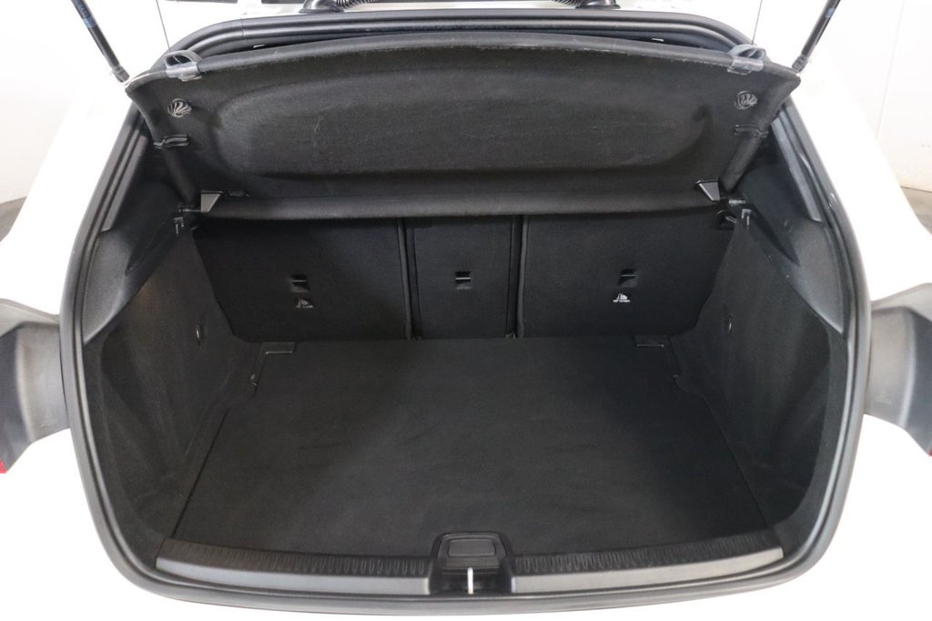 Used Mercedes-Benz A-Class 2018 for sale - 76717152: Photo 17