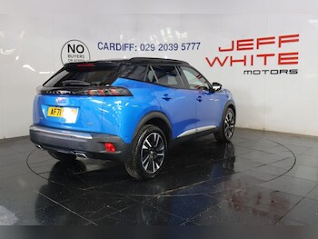 Used Peugeot 2008 2021 for sale - 75738960: Photo