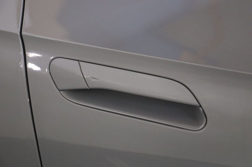 Used Volkswagen ID.4 2022 for sale - 76558652: Photo 17