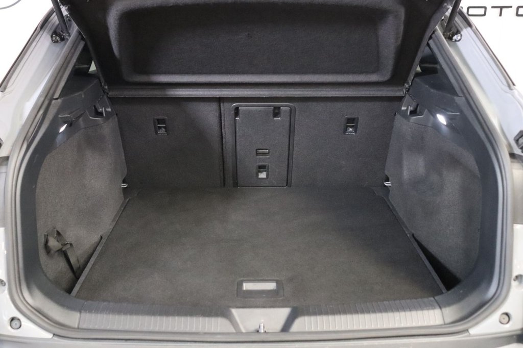 Used Volkswagen ID.4 2022 for sale - 76558652: Photo 21