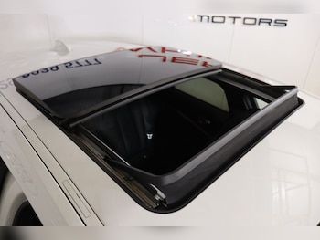 Used BMW 1 Series 2020 for sale - 77600186: Photo