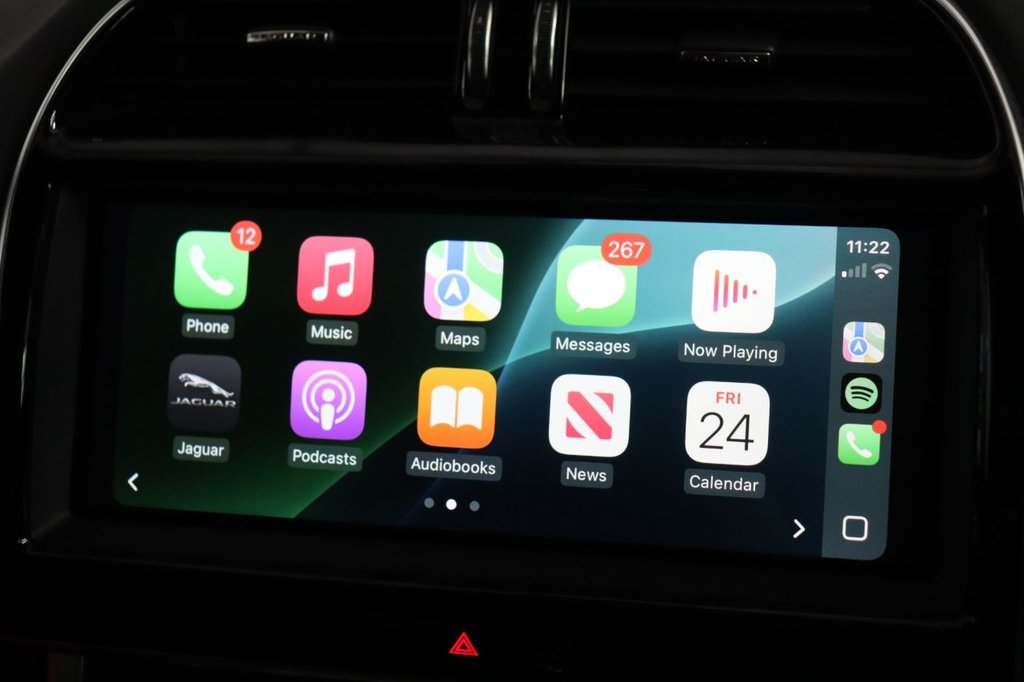 Used Jaguar XE 2020 for sale - 76345856: Photo 2