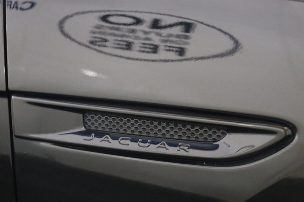 Used Jaguar XE 2020 for sale - 76345856: Photo 20