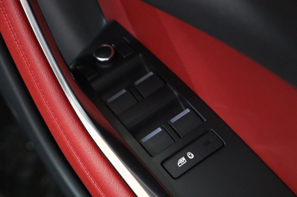 Used Jaguar XE 2020 for sale - 76345856: Photo 22