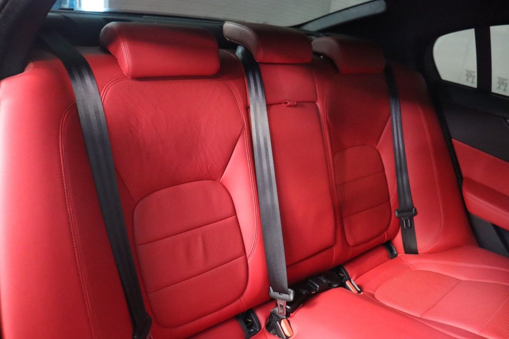 Used Jaguar XE 2020 for sale - 76345856: Photo 36