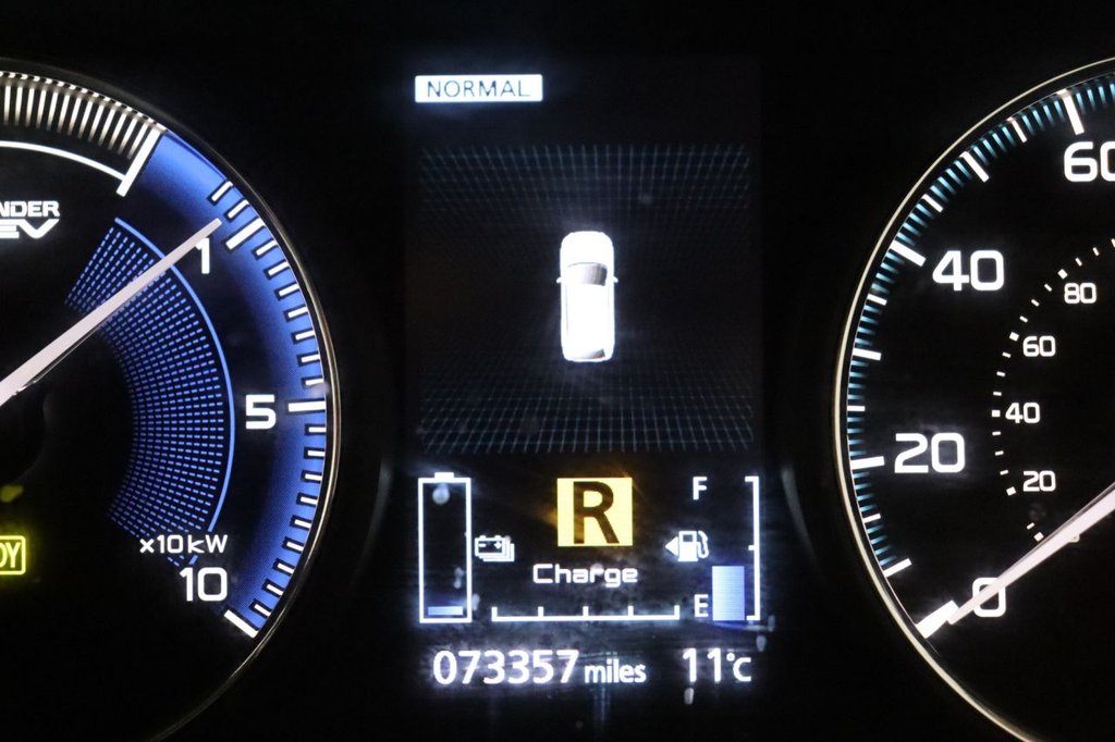 Used Mitsubishi Outlander 2021 for sale - 76558557: Photo 10