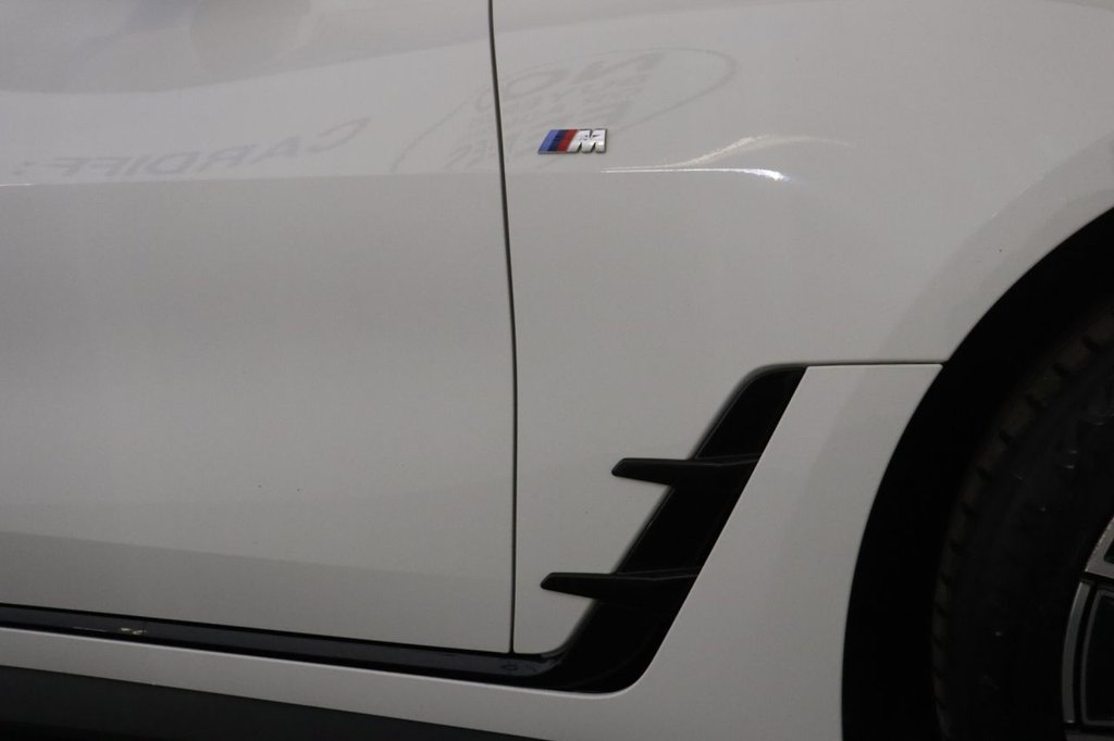 Used BMW i4 2022 for sale - 77368996: Photo 17