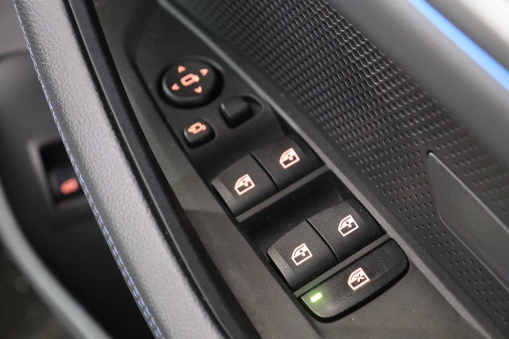 Used BMW i4 2022 for sale - 77368996: Photo 19