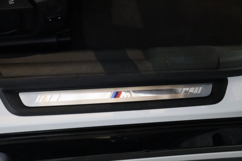 Used BMW i4 2022 for sale - 77368996: Photo 34