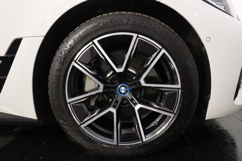 Used BMW i4 2022 for sale - 77368996: Photo 36