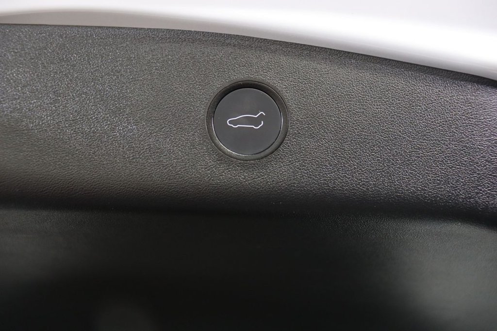 Used Tesla Model 3 2022 for sale - 78110660: Photo 15