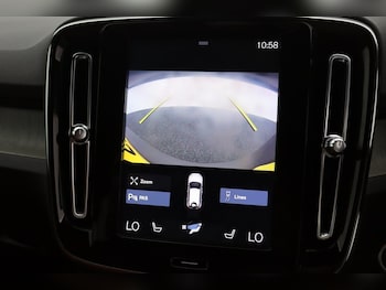 Used Volvo XC40 2019 for sale - 79414329: Photo