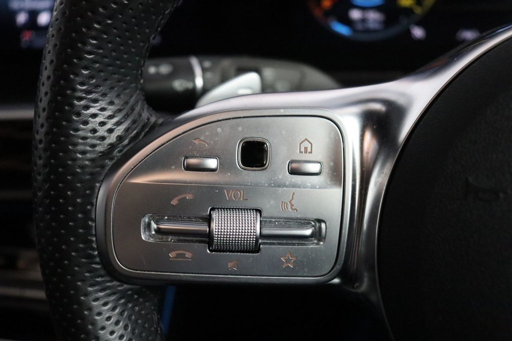 Used Mercedes-Benz EQC 2022 for sale - 76178437: Photo 31