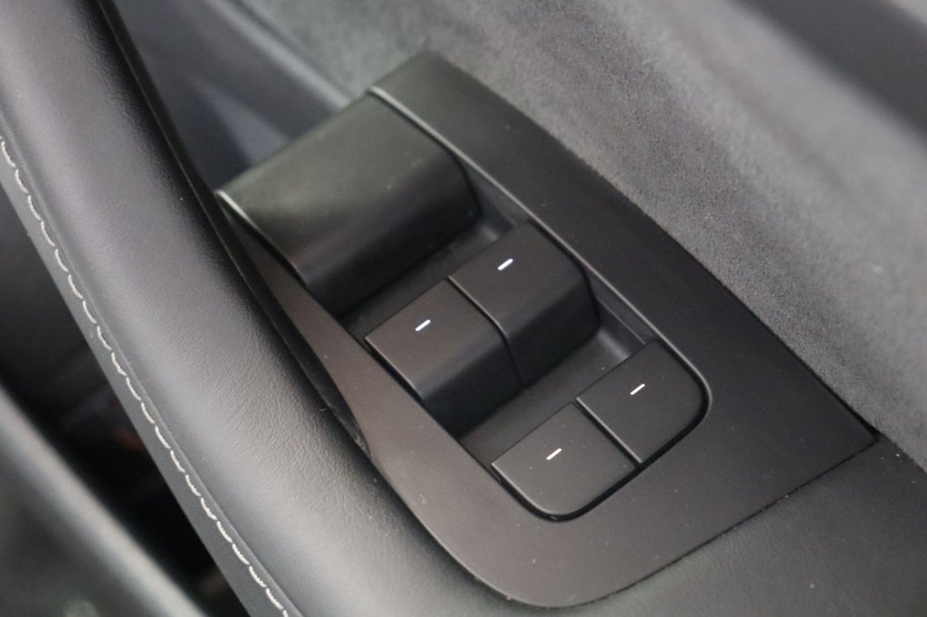 Used Tesla Model 3 2022 for sale - 76098179: Photo 32