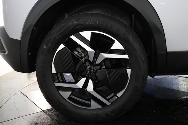 Used Peugeot 2008 2024 for sale - 74460479: Photo 33