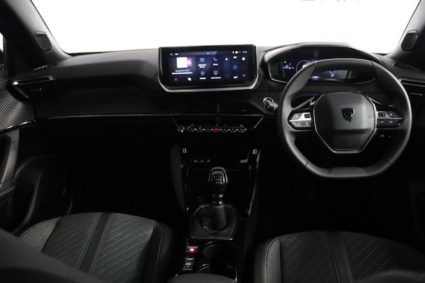Used Peugeot 2008 2024 for sale - 74460479: Photo 3