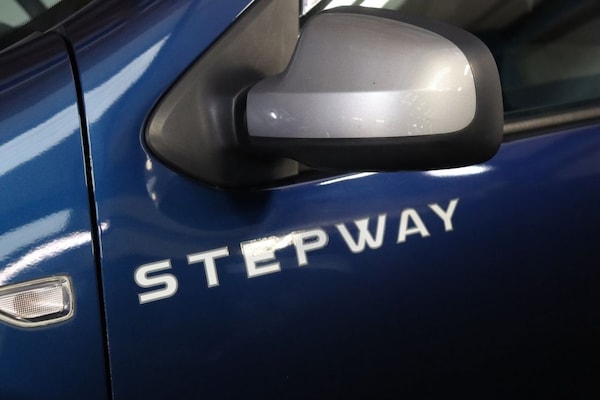 Used Dacia Sandero Stepway 2020 for sale - 76147679: Photo 10