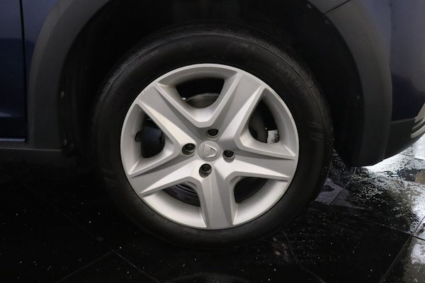 Used Dacia Sandero Stepway 2020 for sale - 76147679: Photo 29