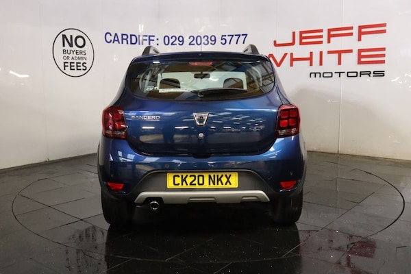 Used Dacia Sandero Stepway 2020 for sale - 76147679: Photo 4