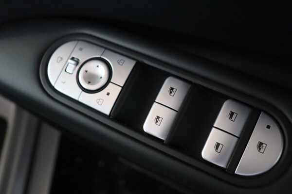 Used Hyundai IONIQ 5 2021 for sale - 72948543: Photo 32