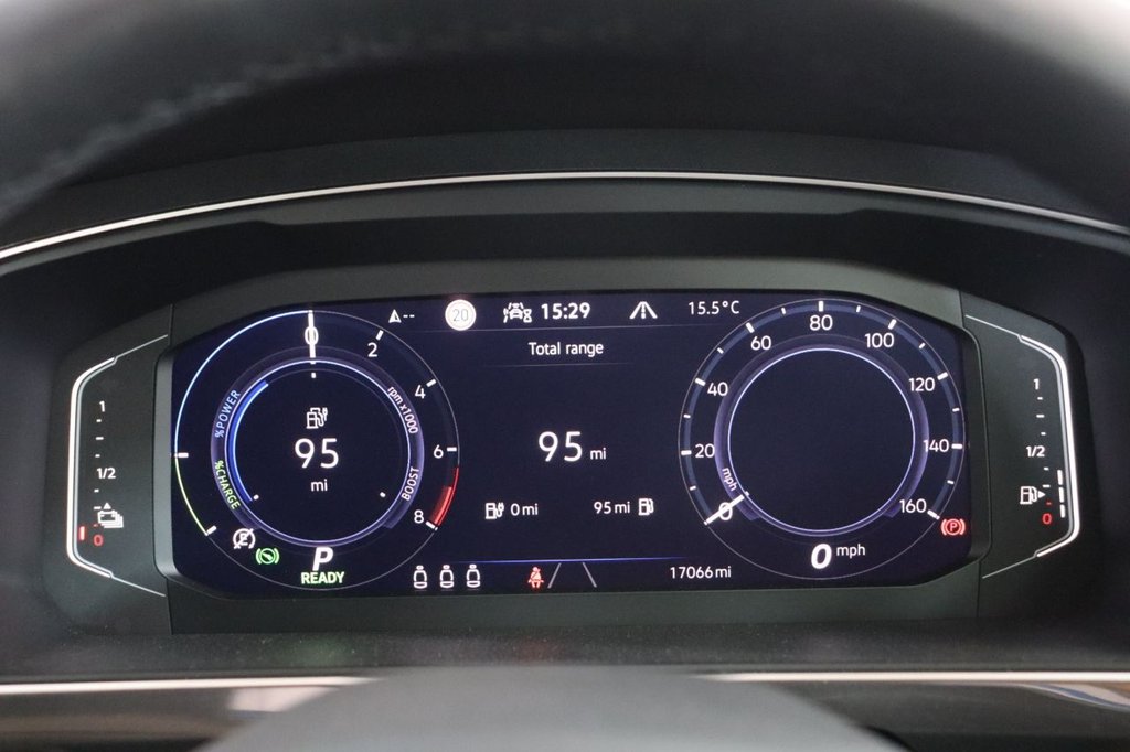 Used Volkswagen Tiguan 2023 for sale - 76273952: Photo 29