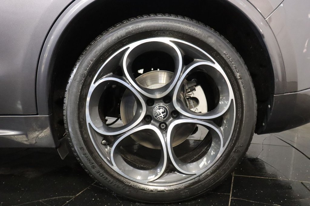 Used Alfa Romeo Stelvio 2022 for sale - 77765327: Photo 40