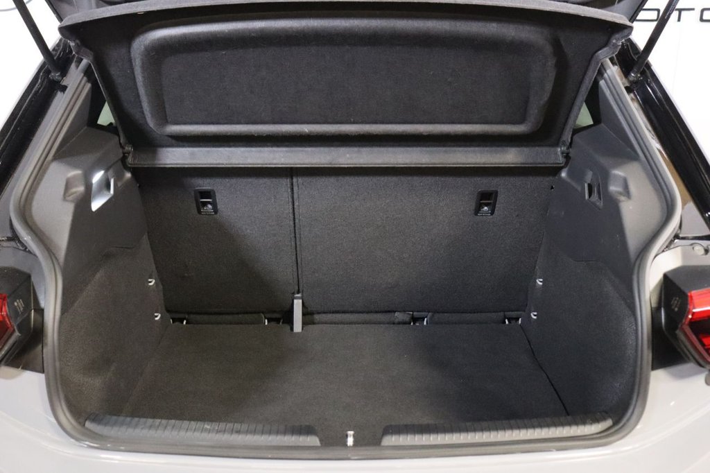 Used Volkswagen ID.3 2023 for sale - 76654672: Photo 20