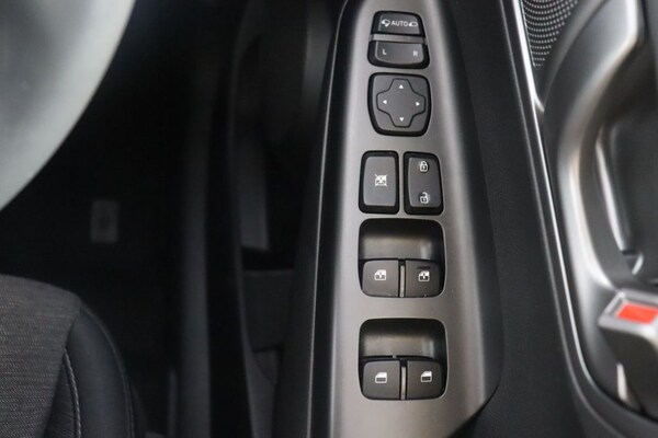 Used Hyundai KONA 2020 for sale - 70365281: Photo 40