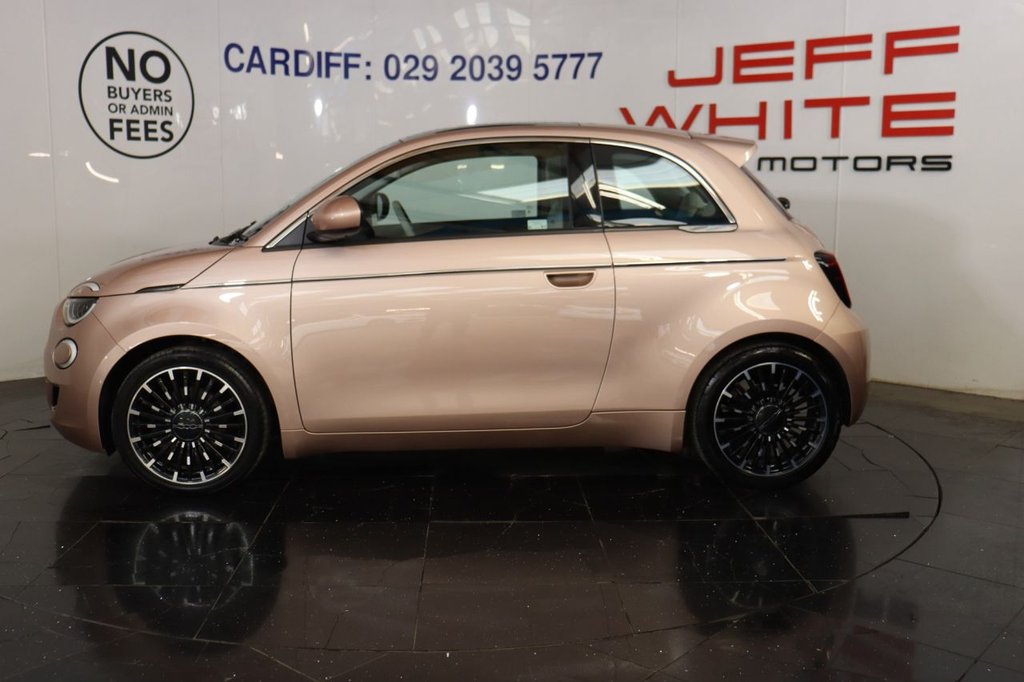 Used Fiat 500 2023 for sale - 78219373: Photo 5