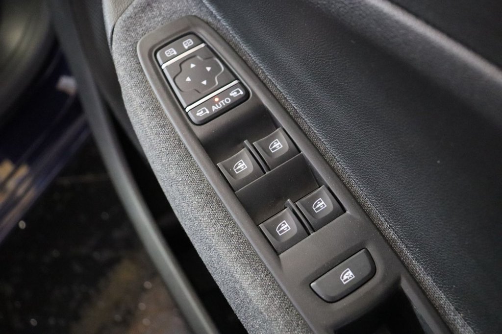 Used Renault Zoe 2022 for sale - 76605127: Photo 19