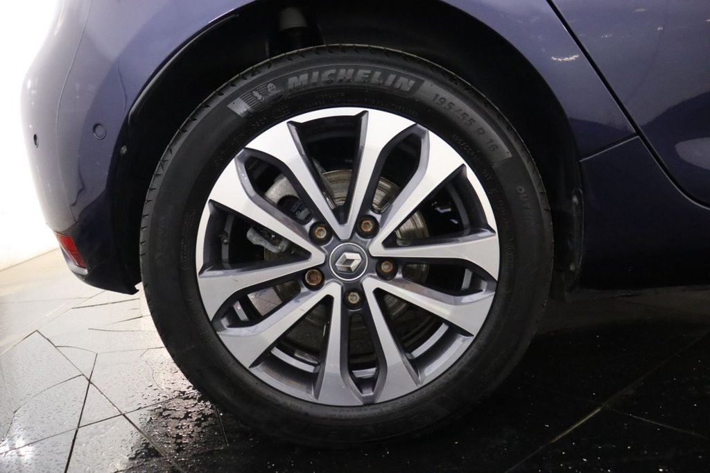 Used Renault Zoe 2022 for sale - 76605127: Photo 36