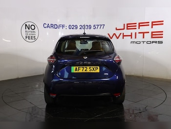 Used Renault Zoe 2022 for sale - 76605127: Photo