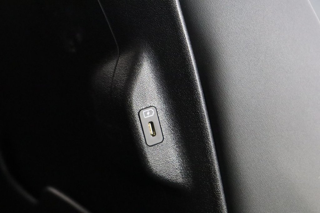 Used Kia EV6 2022 for sale - 76910140: Photo 36