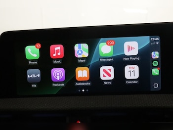 Used Kia EV6 2022 for sale - 76910140: Photo